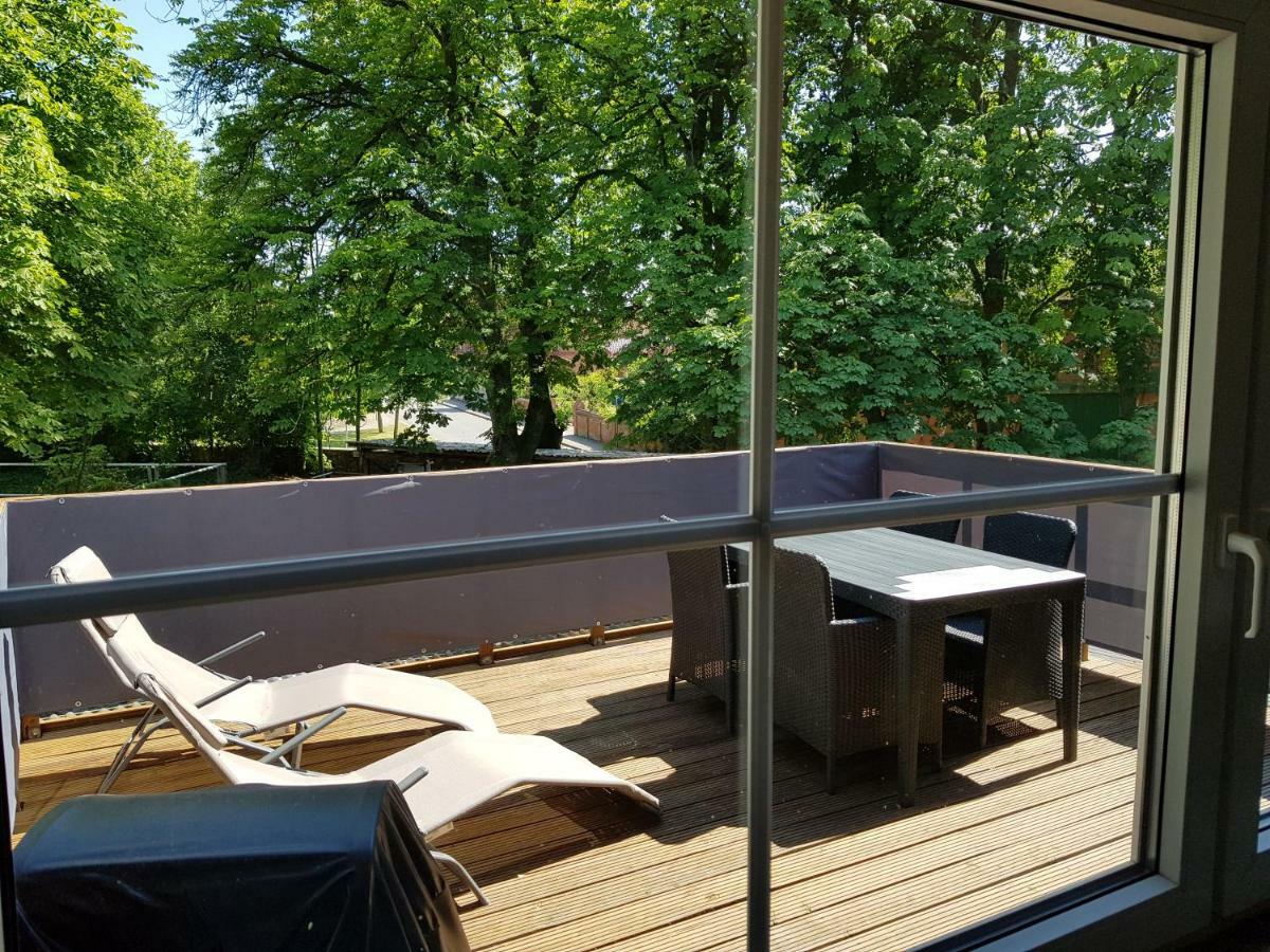 Grosse, Helle Ferienwohnung Mit 2 Balkonen Auf Dem Bauernhof In Der Lueneburger Heide Oetzen Ngoại thất bức ảnh